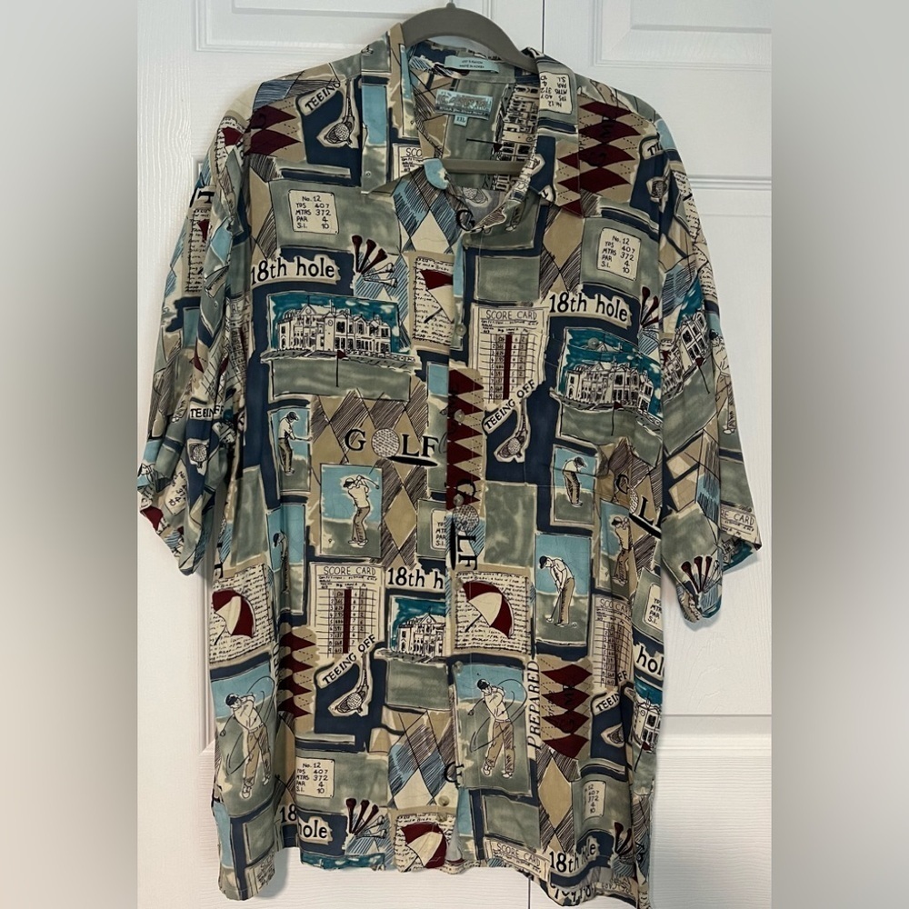 Men's Campia Golf Themed Short Sleeved Button Down Shirt